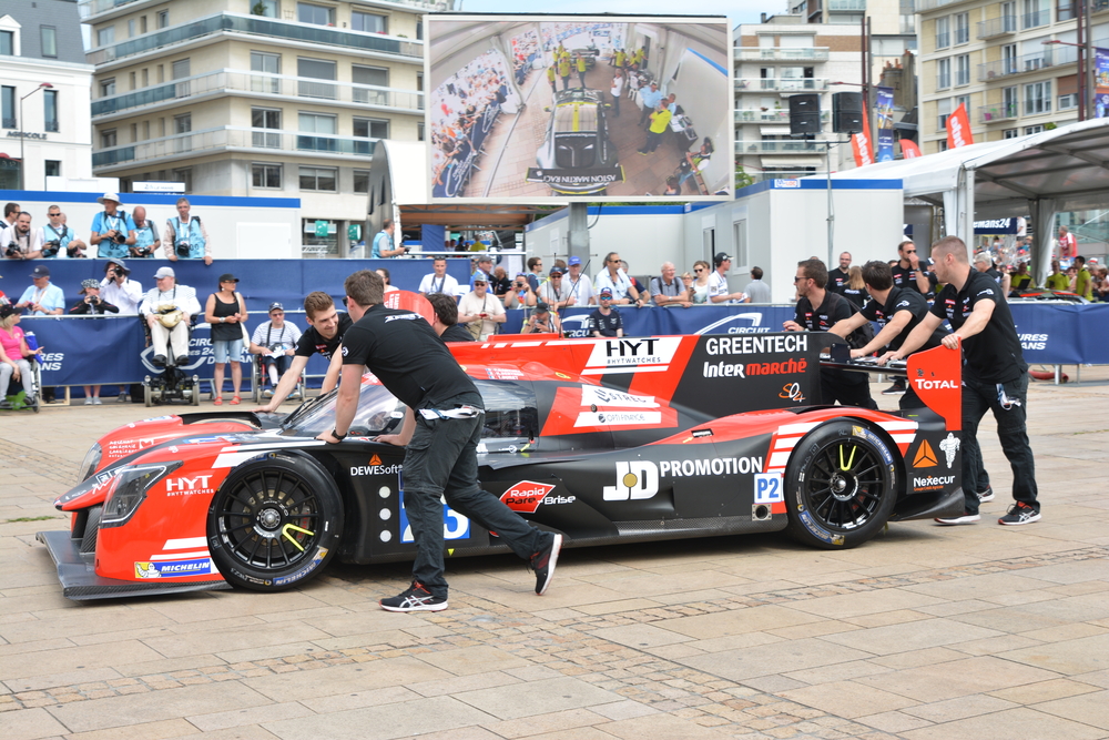 Le Mans road racing in France